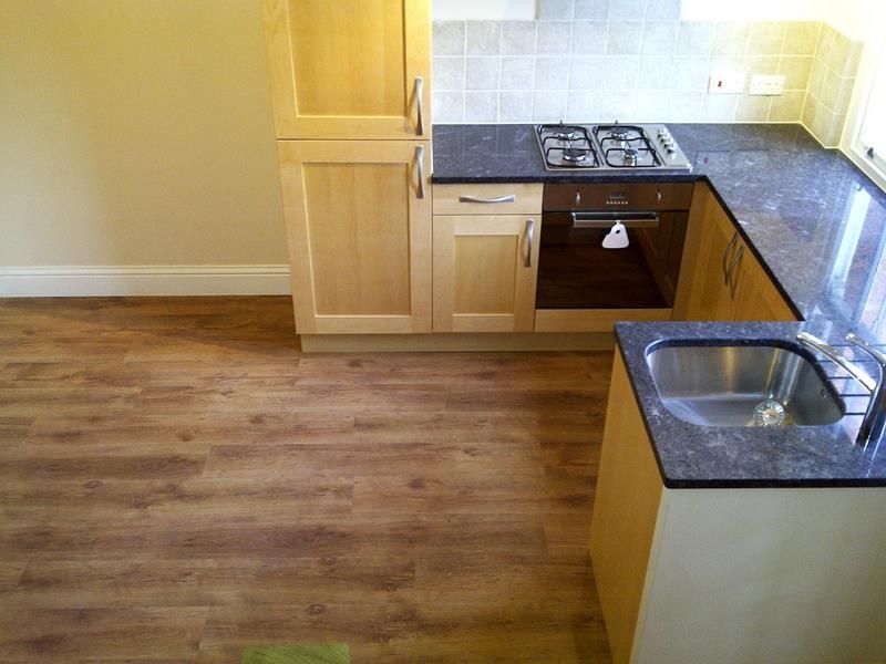Property photo 2 of 6 Kitchen