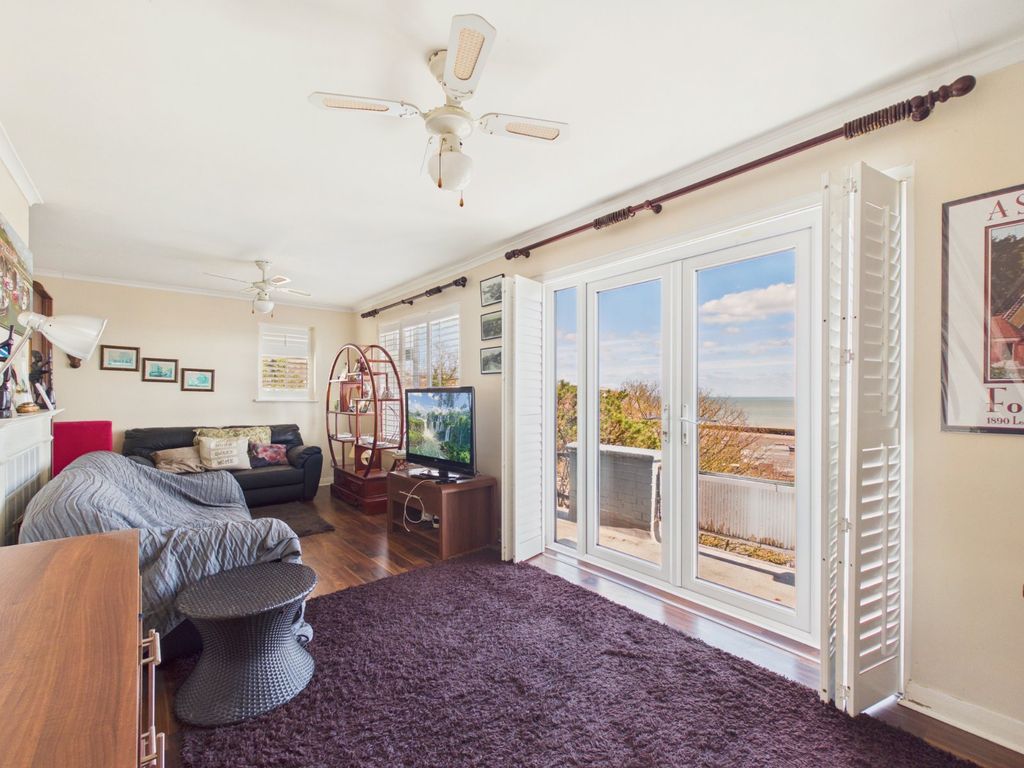 Property photo 3 of 14 Living Room