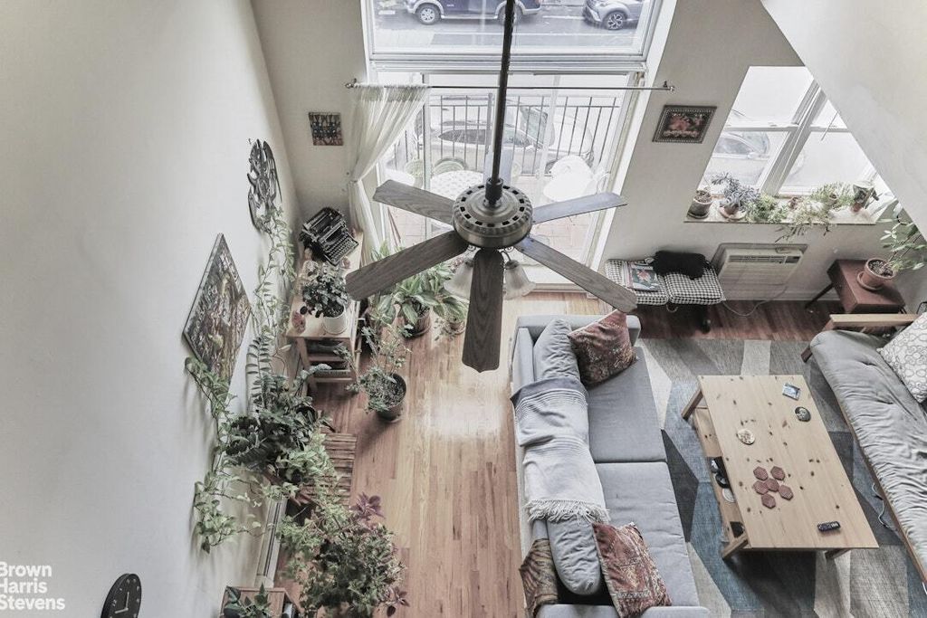 Property photo 2 of 13 <Alttext/>