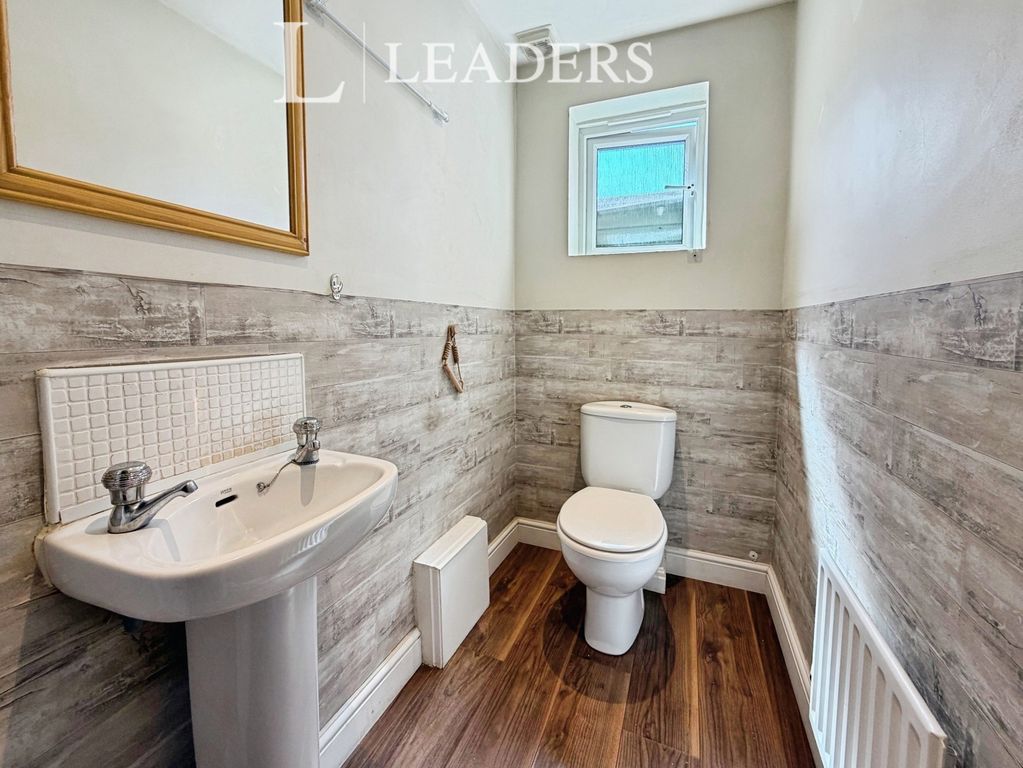 Property photo 3 of 20 Pbox-Img.Jpg