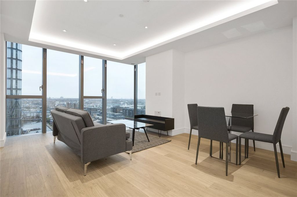 Property photo 1 of 12 Reception
