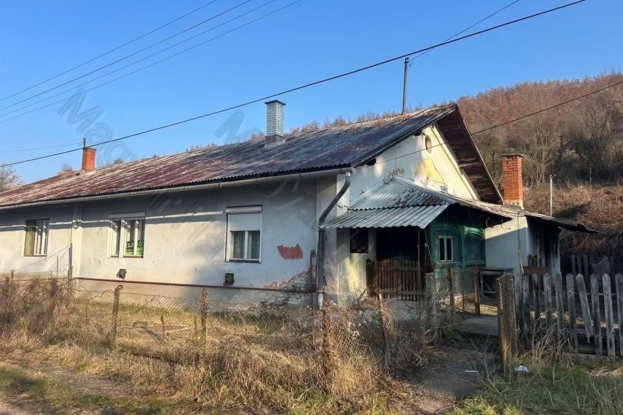 Property photo 1 of 6