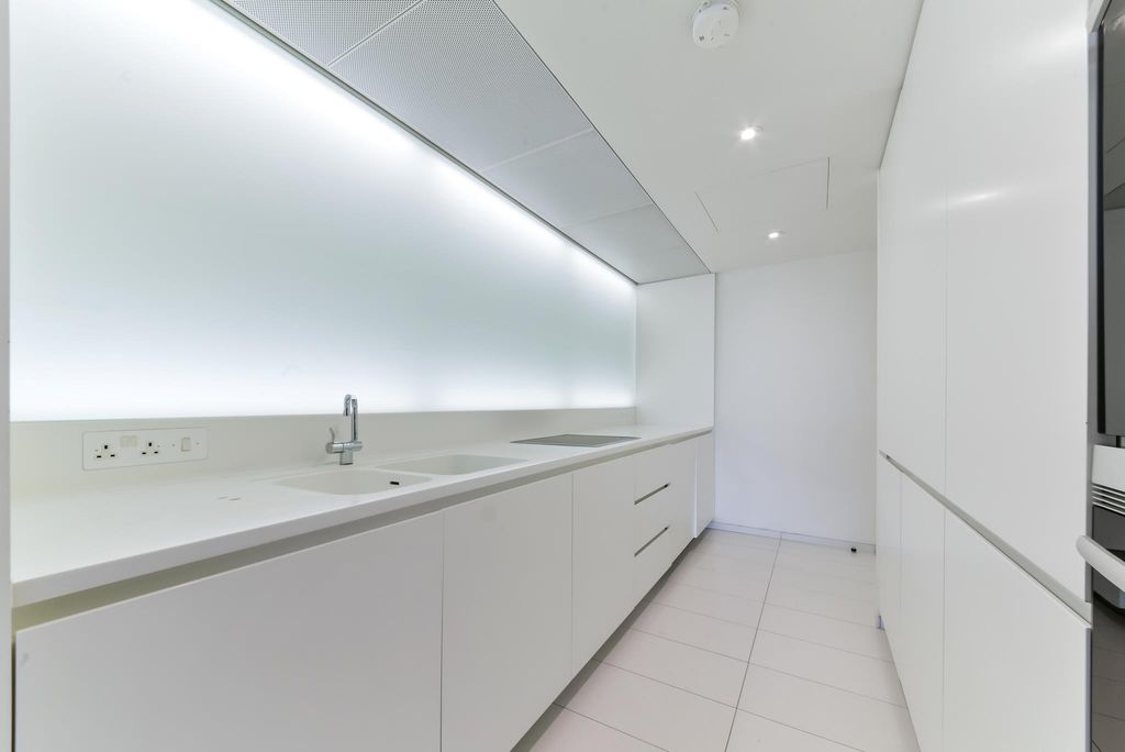 Property photo 3 of 12 Image