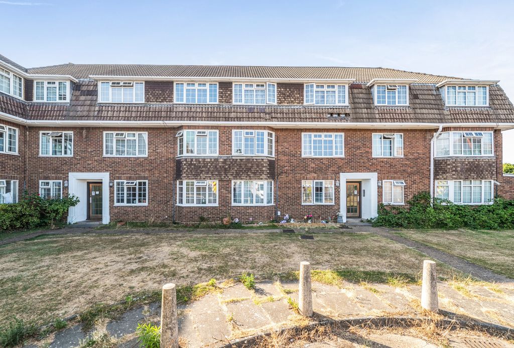 Property photo 2 of 16 1494551-16-6A590B...