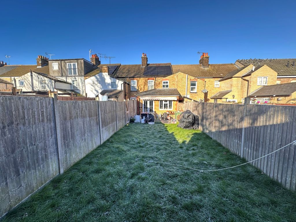 Property photo 2 of 3 4707851