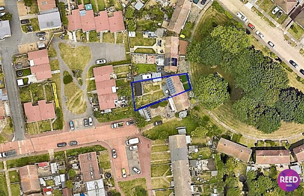 Property photo 2 of 6