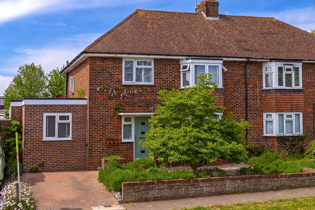 Property photo 1 of 24 Halewick_26.Jpg