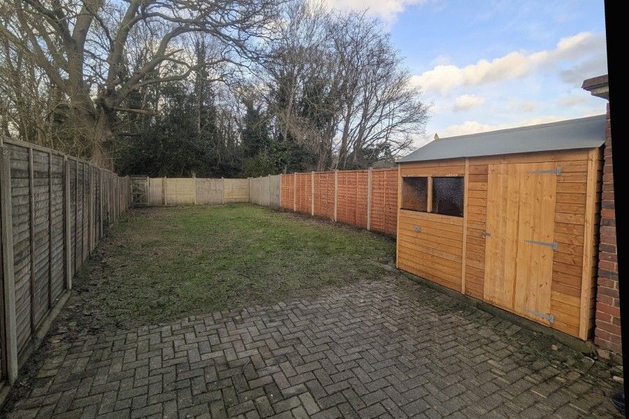 Property photo 2 of 11