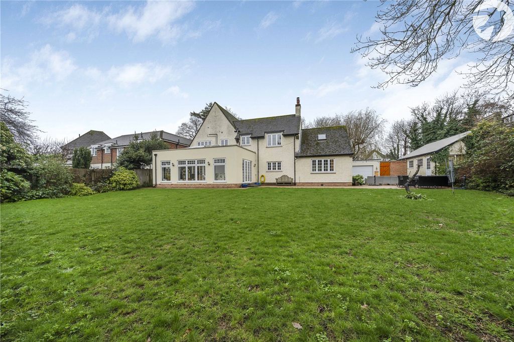 Property photo 1 of 26 Rear Garden