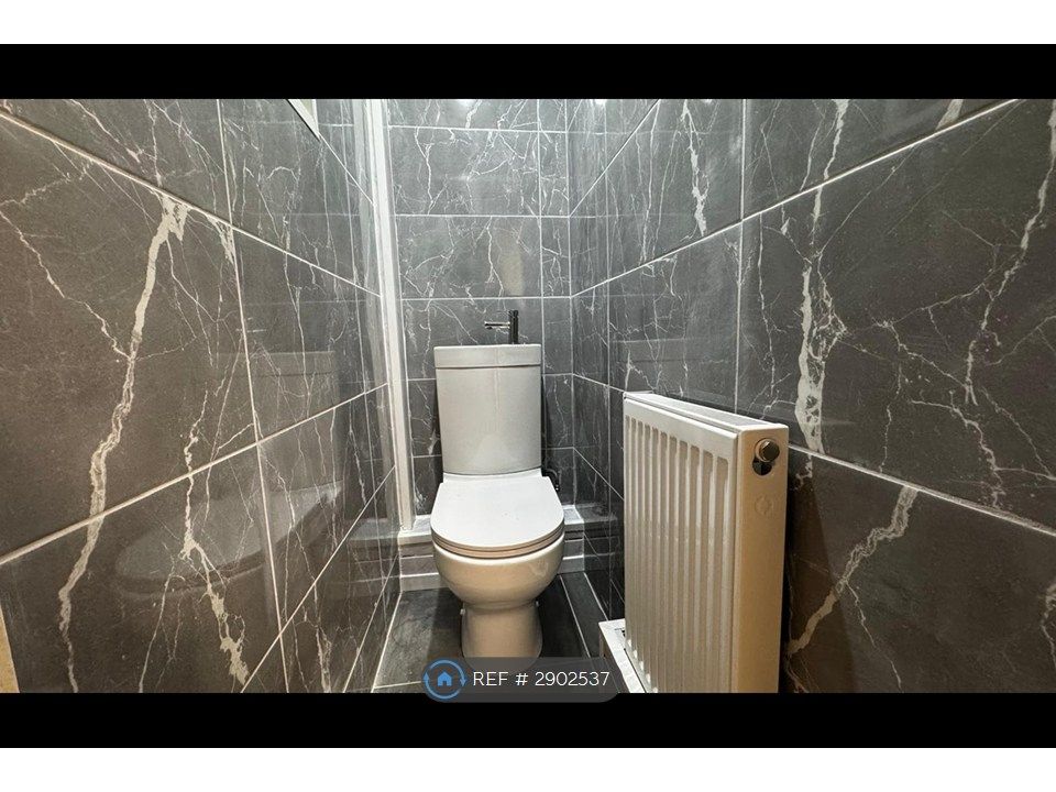 Property photo 2 of 5 Newly Renovated Toilet