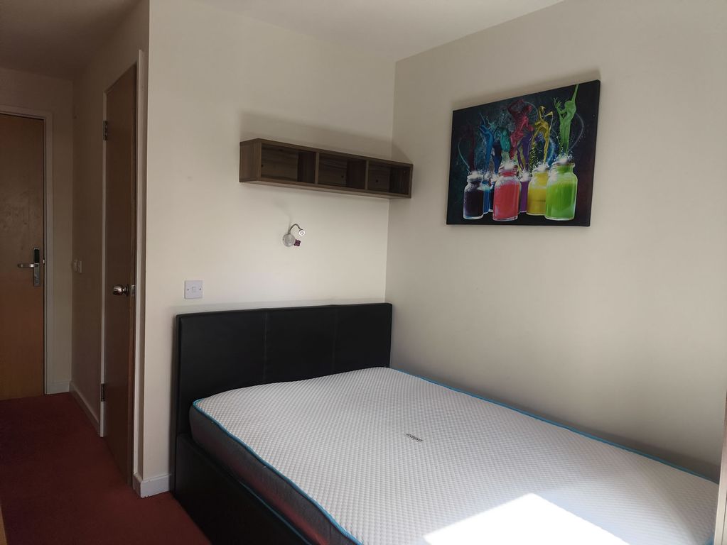 Property photo 3 of 10 Kentish5R857520-04-2026__11-45-30_Img_20260420_110939.Jpg