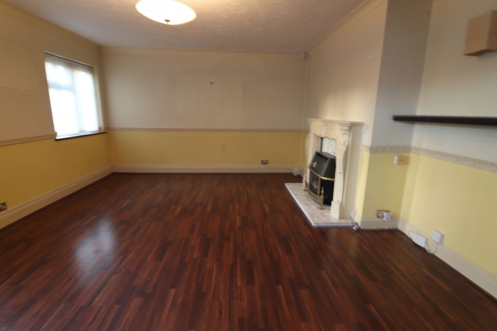 Property photo 3 of 15 Gallery