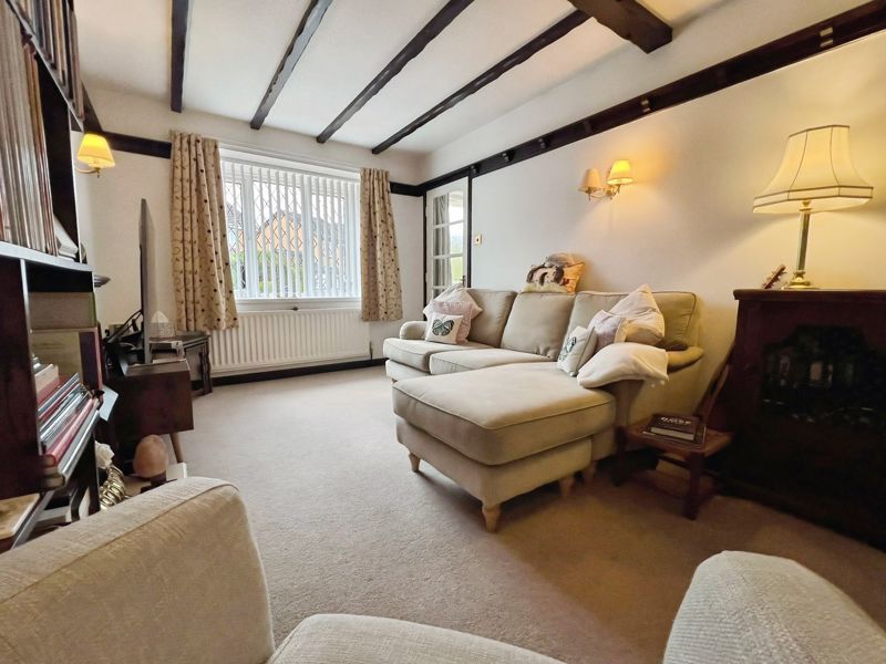 Property photo 3 of 16 Photo 13