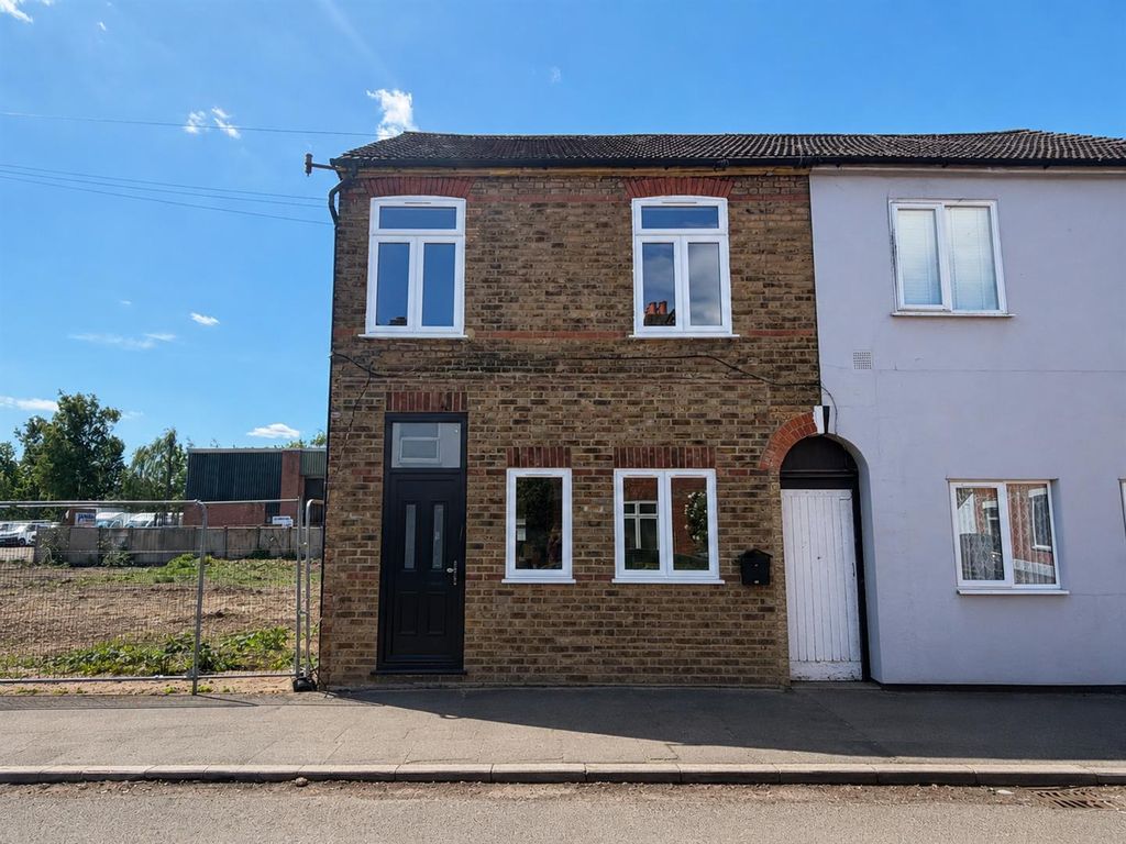 Property photo 1 of 12 Sr Ext3.Png