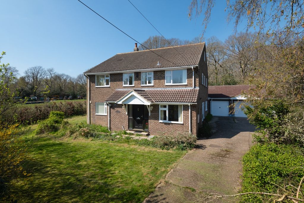 Property photo 1 of 23 4047003