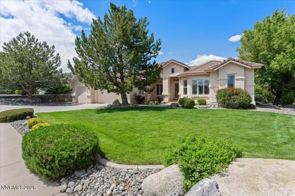 Property photo 1 of 30
