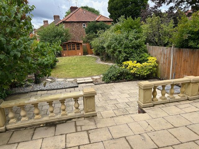 Property photo 3 of 11