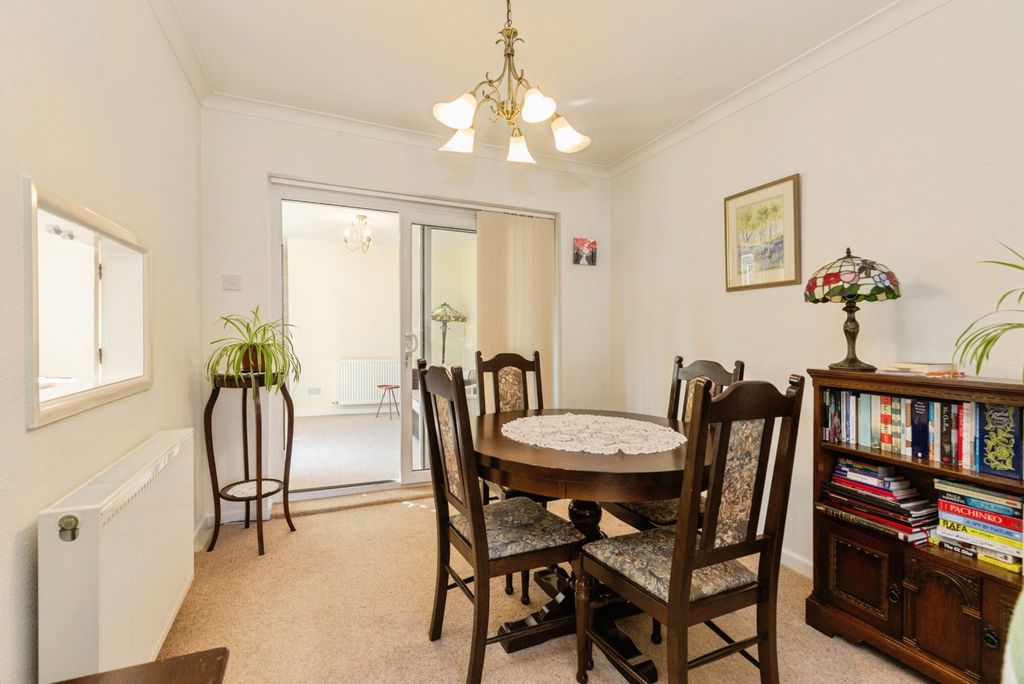 Property photo 3 of 17 Dining Room