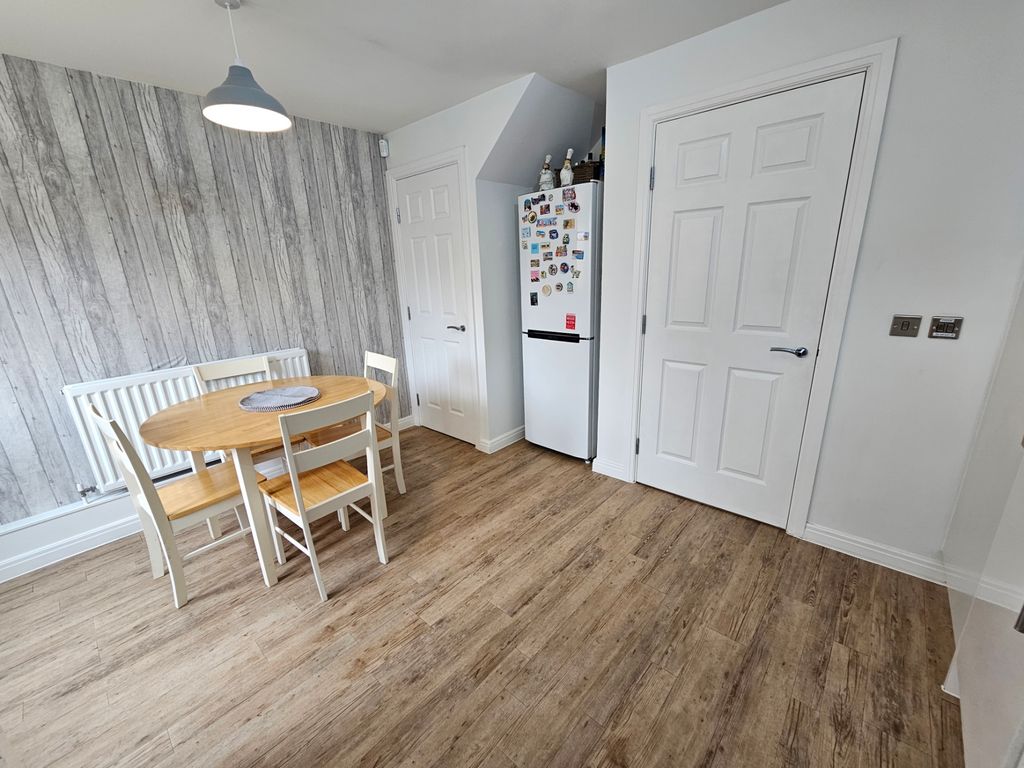 Property photo 3 of 30 20250614_115049