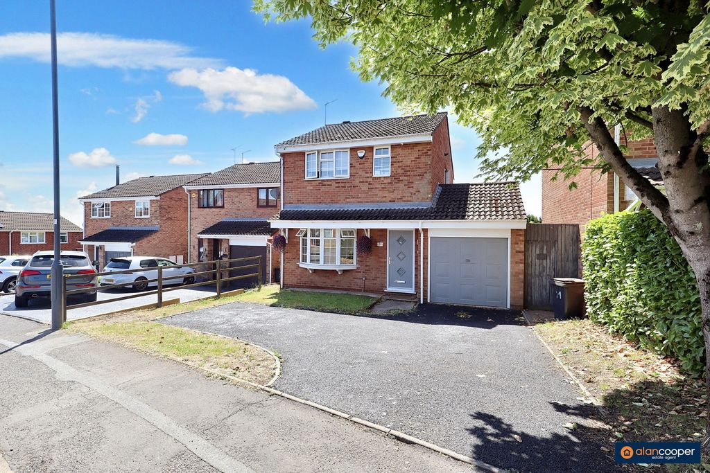Property photo 1 of 23 4353820