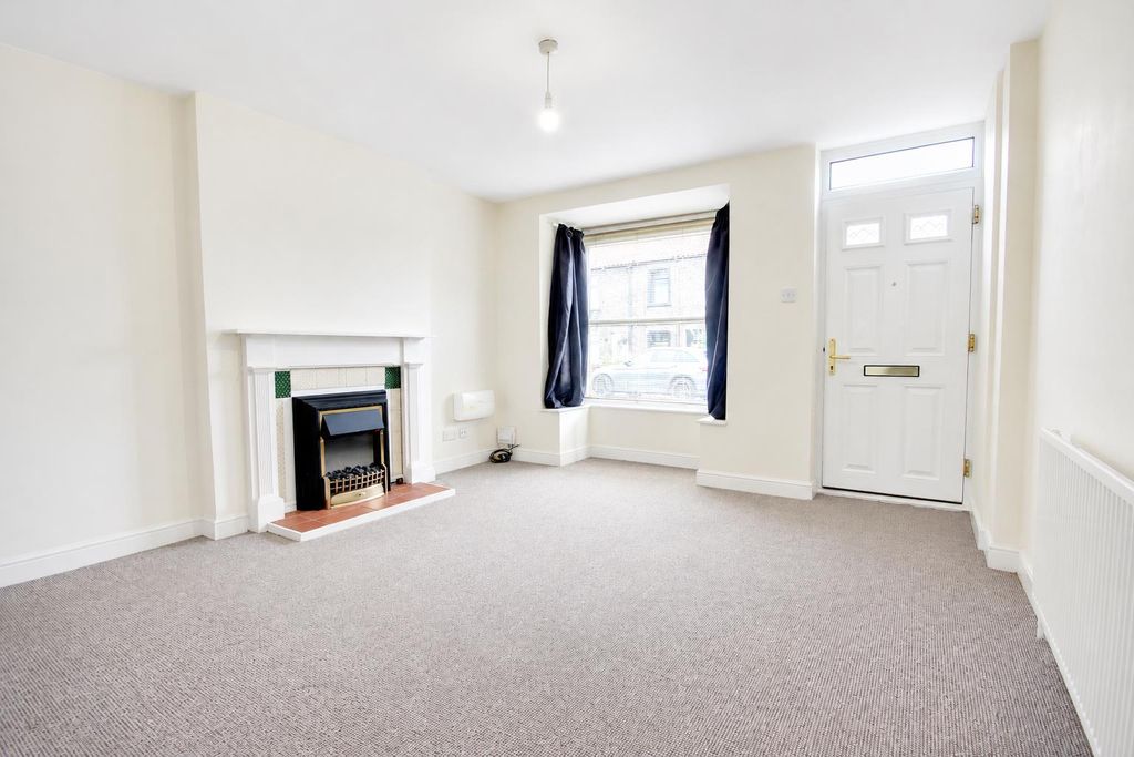 Property photo 3 of 11 3.Png