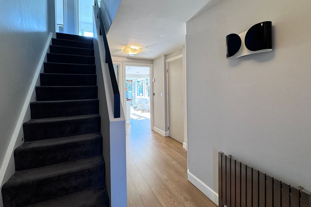 Additional image 13 of 5 bed detached house for saleScotty Brook Crescent, Glossop SK13