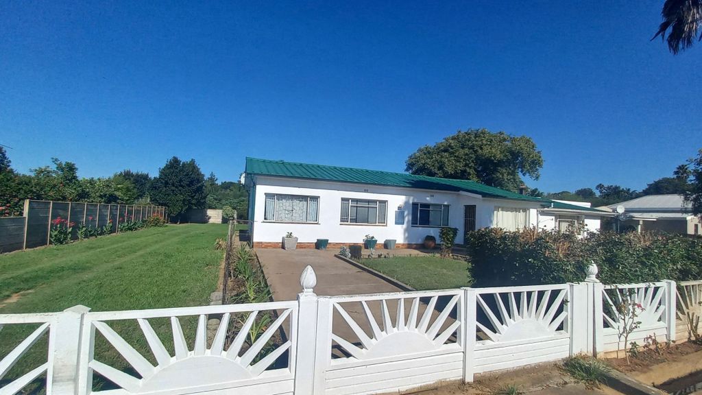 Property photo 1 of 25 1Sr1648028
