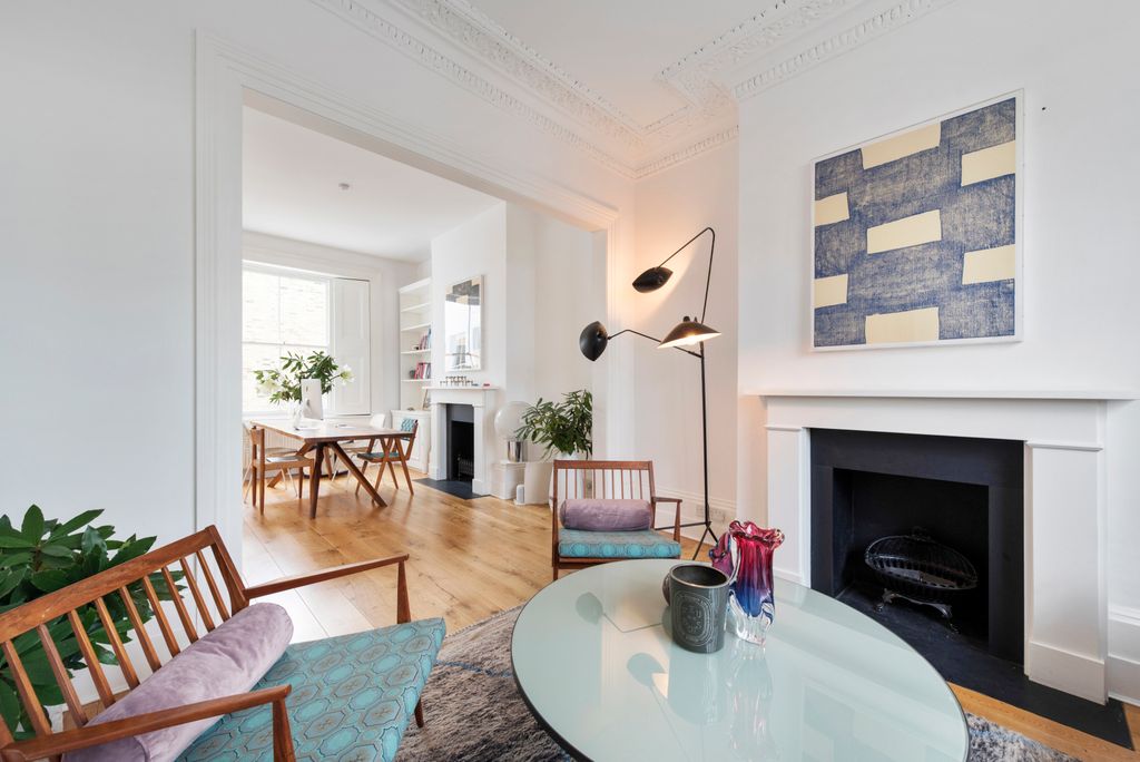 Property photo 3 of 12 Reception Room