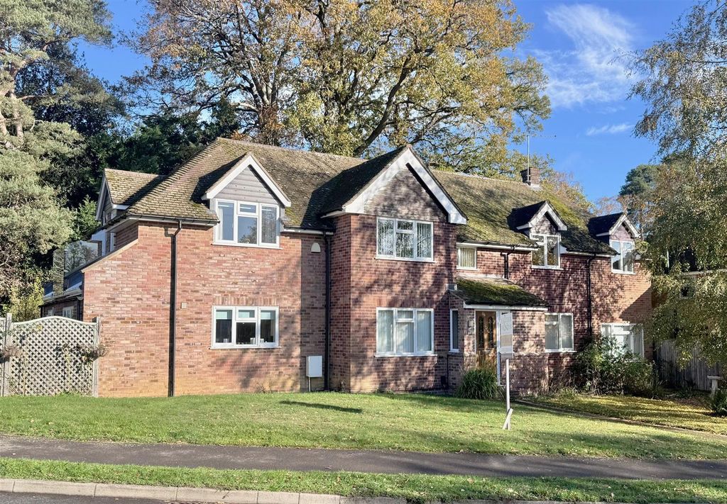 Property photo 1 of 30 1 Front.Jpg