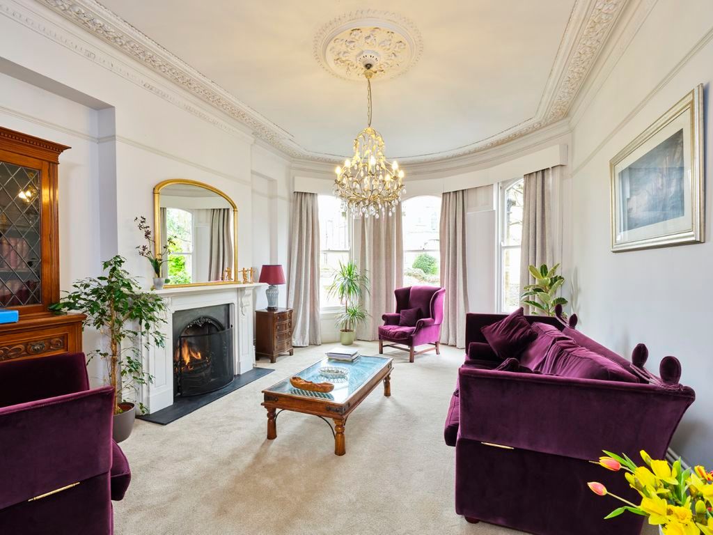 Property photo 2 of 18 Drawing Room