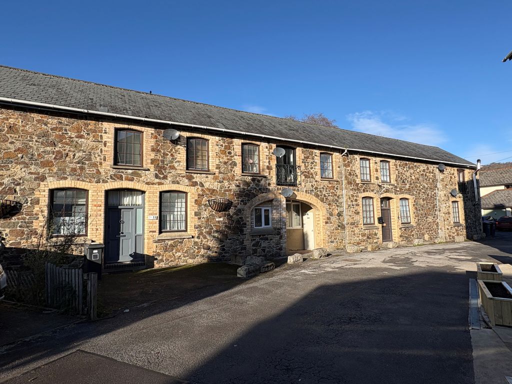 Property photo 1 of 1 Picture