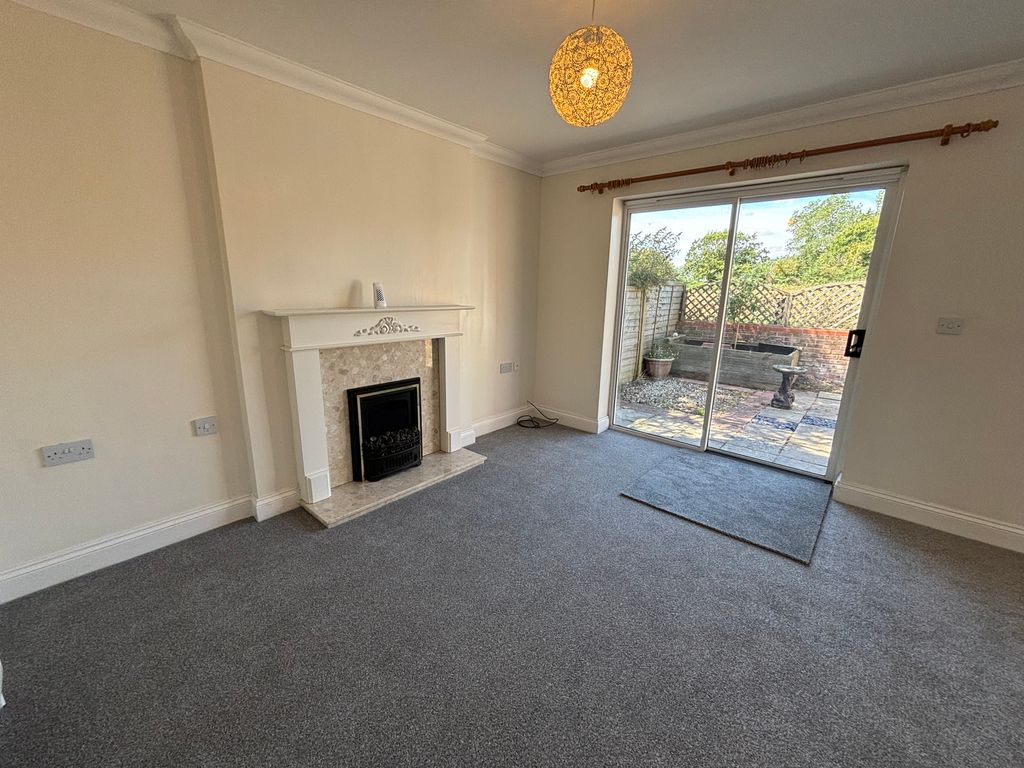 Property photo 2 of 13 Image