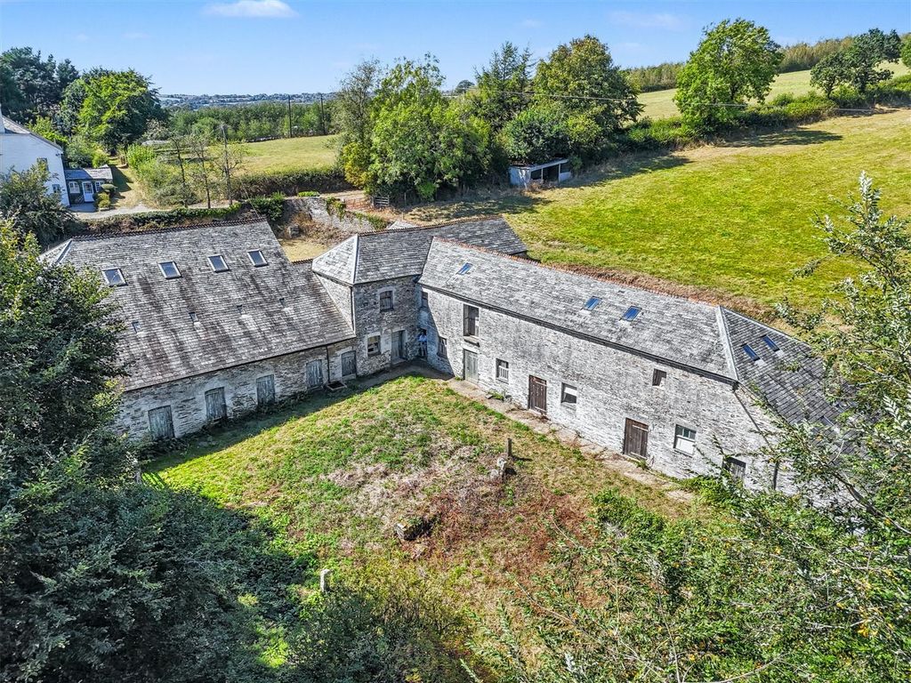 Property photo 3 of 38 Barns