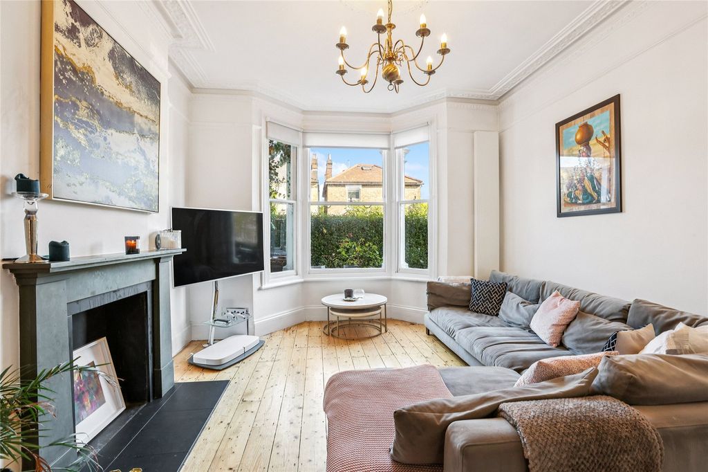 Property photo 2 of 13 Reception