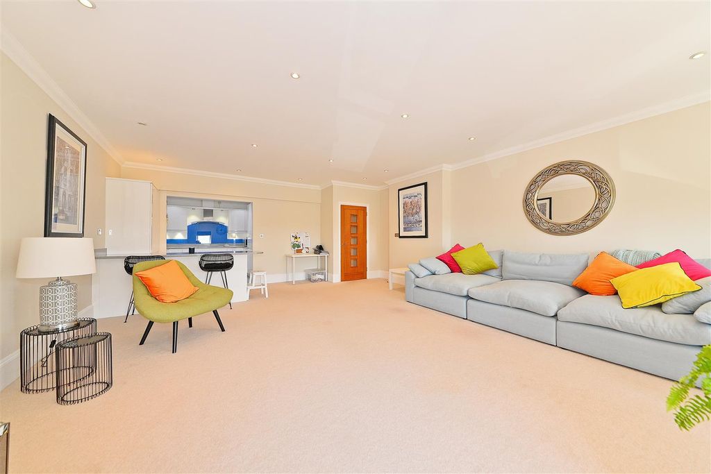 Property photo 2 of 18 Sitting Dining Room 6.Jpg