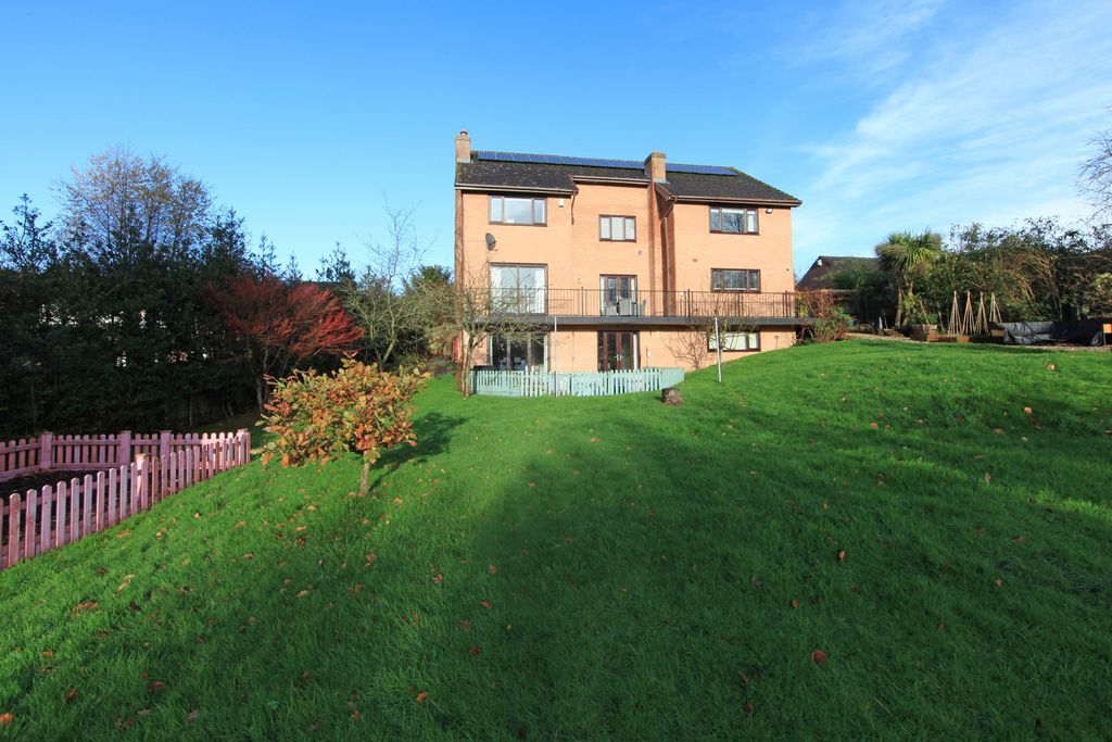 Property photo 2 of 38 Photo 39