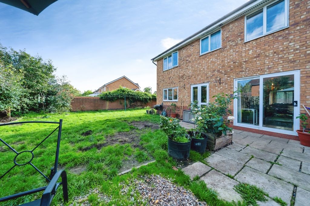 Property photo 3 of 18 Pbox-Img.Jpg