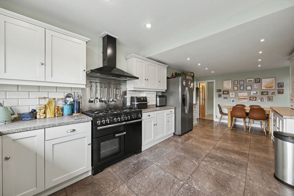 Property photo 2 of 37 Kitchen Diner