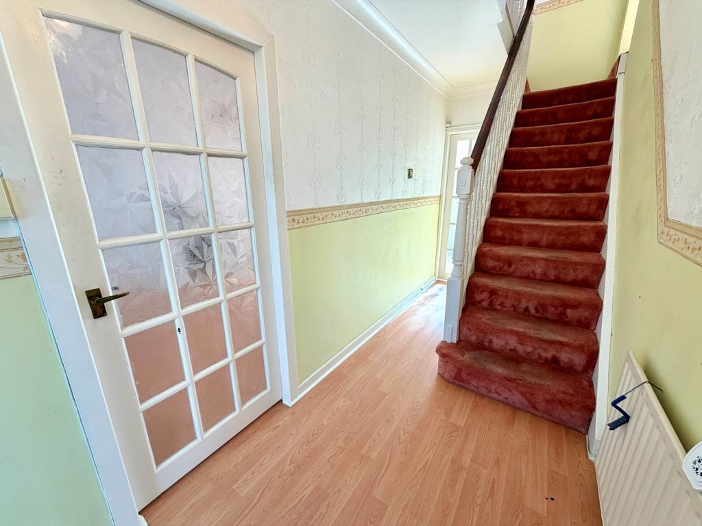 Property photo 3 of 21