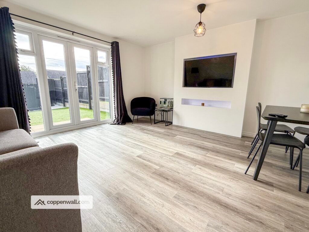 Property photo 2 of 36