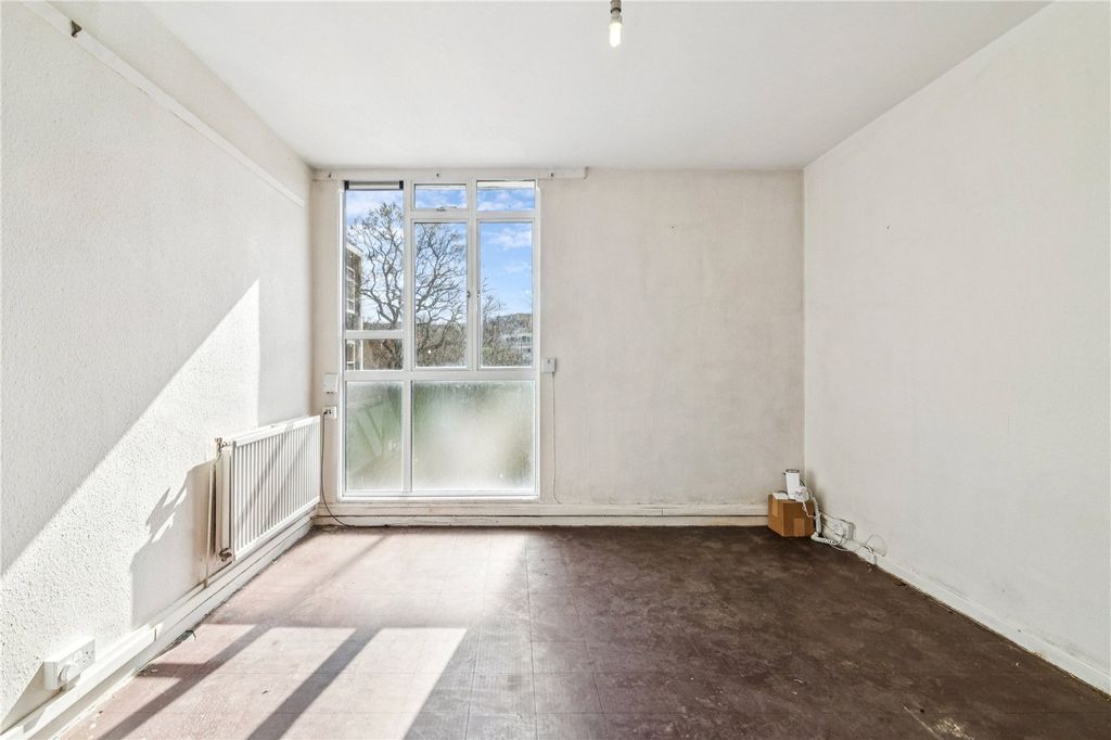 Property photo 3 of 10 Picture No. 03