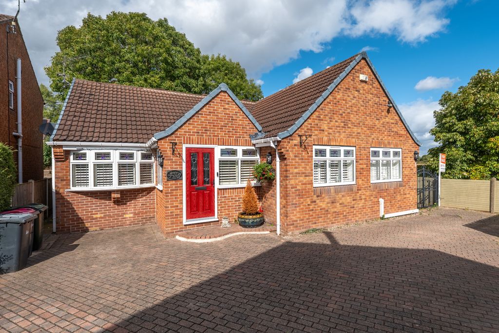 Property photo 1 of 23