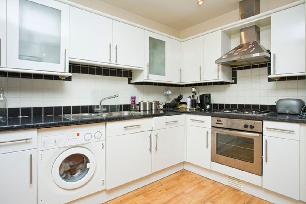 Property photo 1 of 5