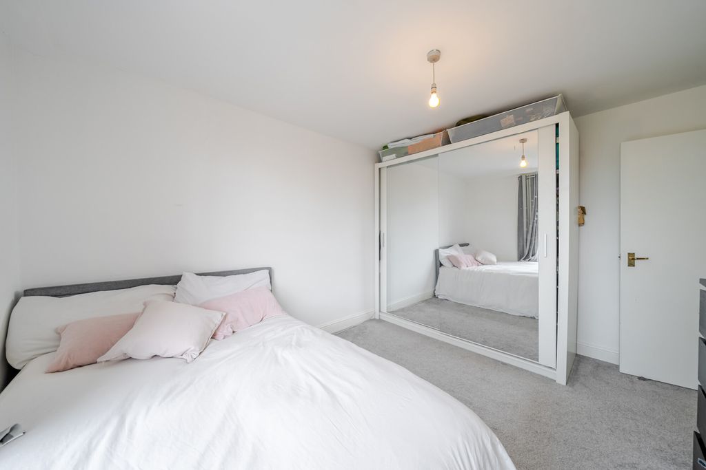 Property photo 2 of 16 1454991-5-6A0Dd4E...
