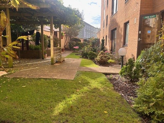 Property photo 3 of 24