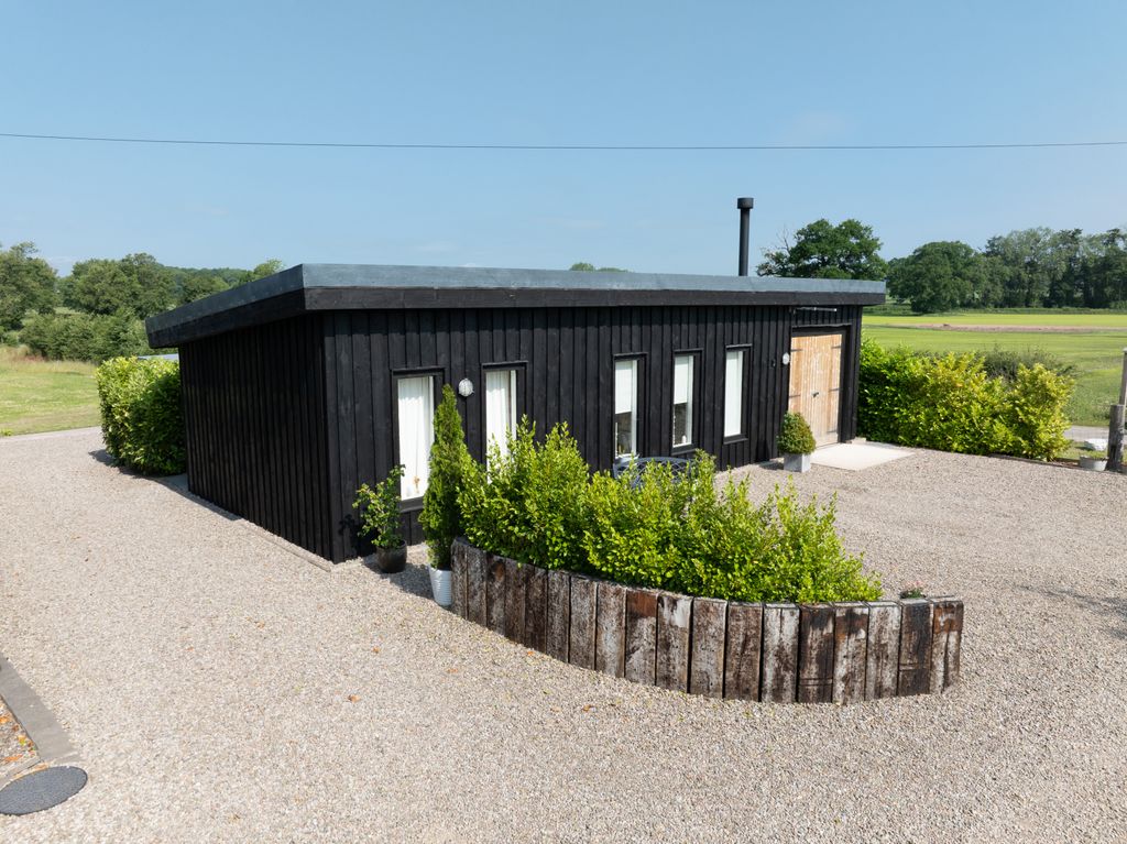 Property photo 3 of 41 Picture No. 56