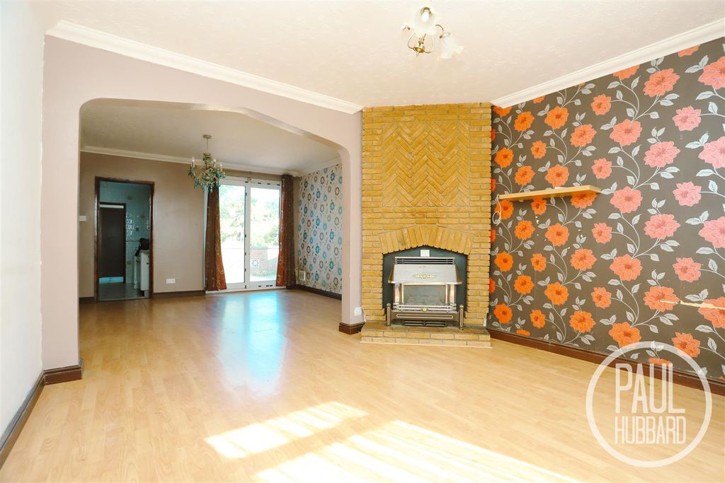 Property photo 2 of 15 Img_4130.Jpg