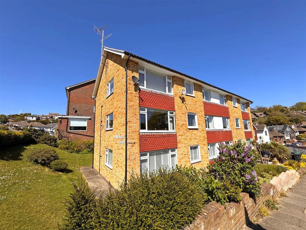 Property photo 1 of 16 19E.Jpg