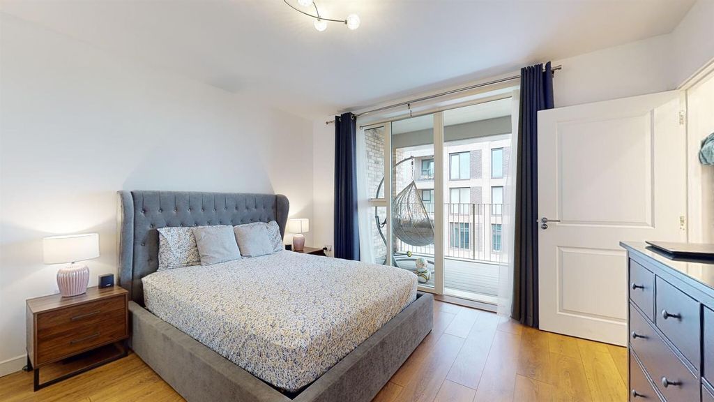 Property photo 3 of 14 64Ac558804B355A2c117Df06_9Ecb5d31F7F52c70360180834
