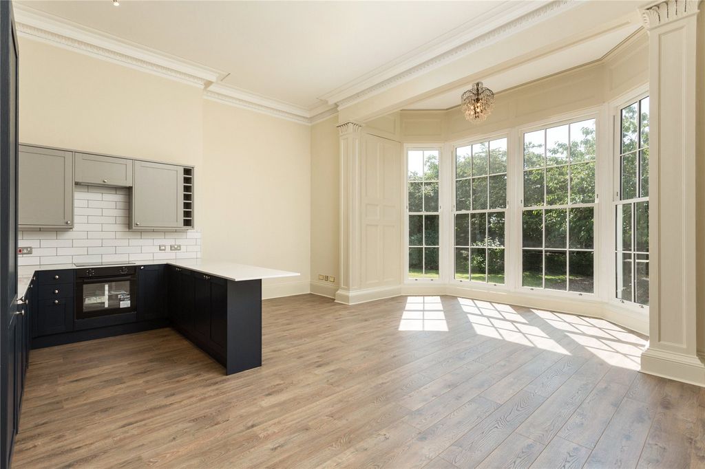 Property photo 1 of 17 Photo